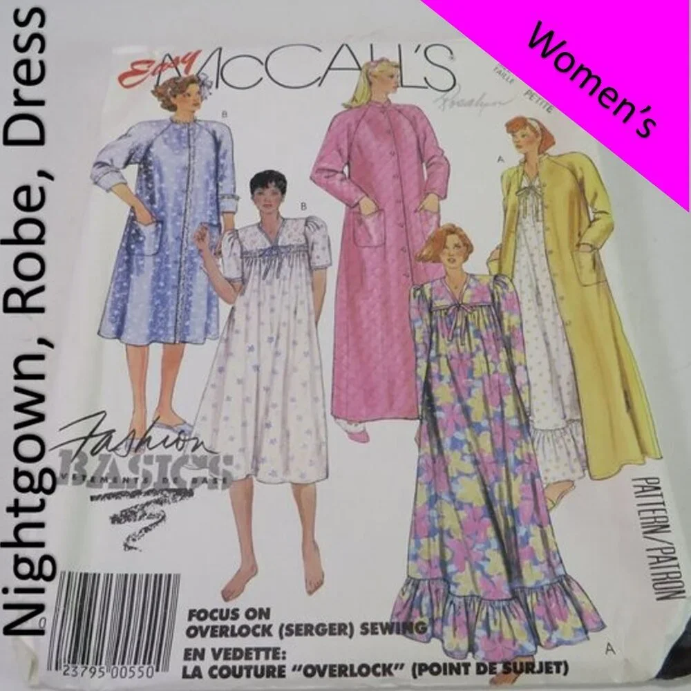 McCall's 2776 sewing pattern  EASY Robe, nightgown Small Petite